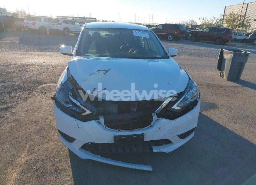 Photo 12 of 2016 Nissan Sentra SV (VIN 3N1AB7AP5GY294047)