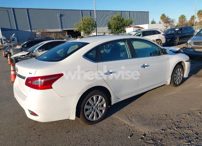 Photo 4 of 2016 Nissan Sentra SV (VIN 3N1AB7AP5GY294047)
