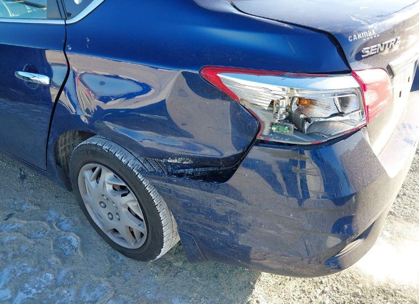 Photo 6 of 2016 Nissan Sentra SV (VIN 3N1AB7AP5GY297997)