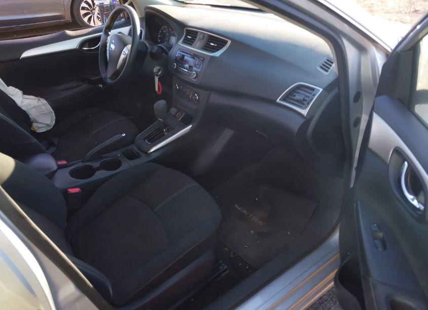 Photo 5 of 2016 Nissan Sentra S (VIN 3N1AB7AP5GY301076)