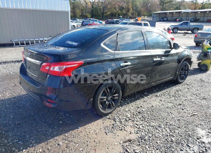 Photo 4 of 2016 Nissan Sentra S (VIN 3N1AB7AP5GY301577)