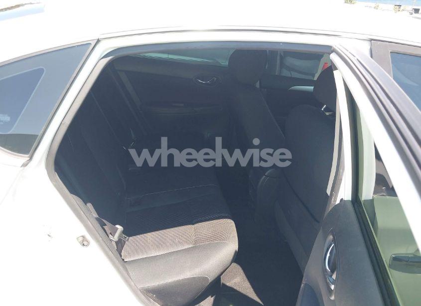 Photo 8 of 2016 Nissan Sentra S (VIN 3N1AB7AP5GY312532)