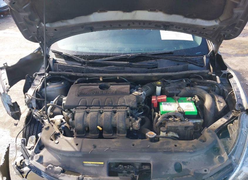 Photo 10 of 2016 Nissan Sentra S (VIN 3N1AB7AP5GY315110)