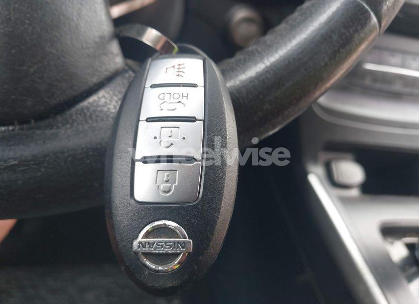 Photo 11 of 2016 Nissan Sentra SV (VIN 3N1AB7AP5GY320453)