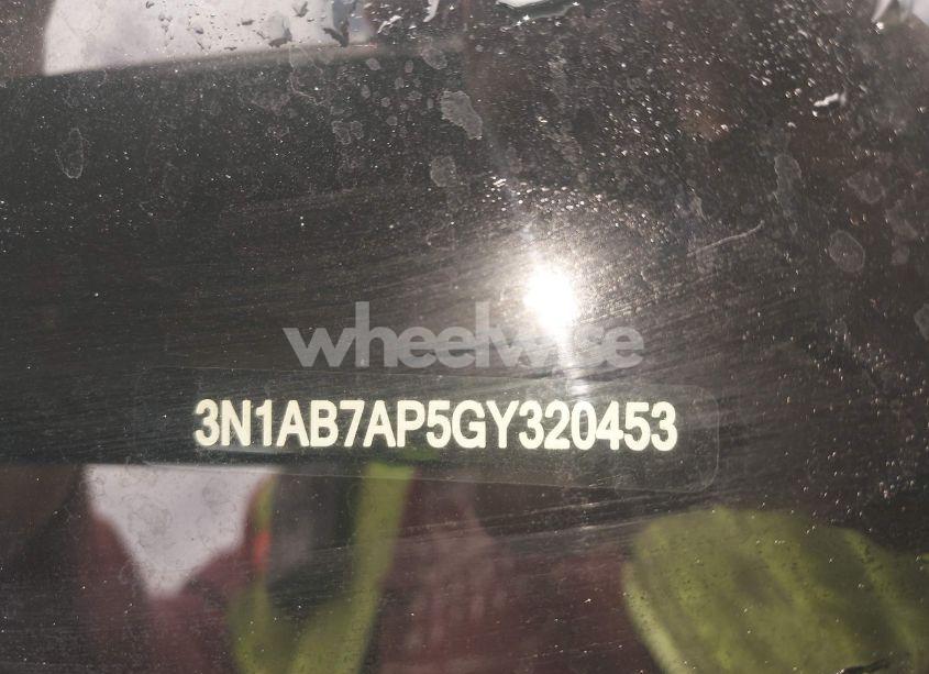 Photo 9 of 2016 Nissan Sentra SV (VIN 3N1AB7AP5GY320453)