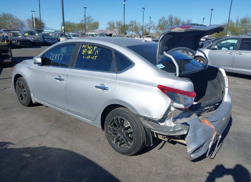 Photo 3 of 2016 Nissan Sentra SV (VIN 3N1AB7AP5GY320761)