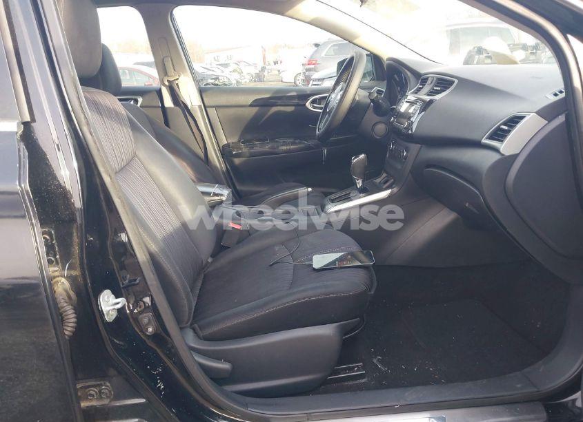 Photo 5 of 2016 Nissan Sentra SV (VIN 3N1AB7AP5GY324664)