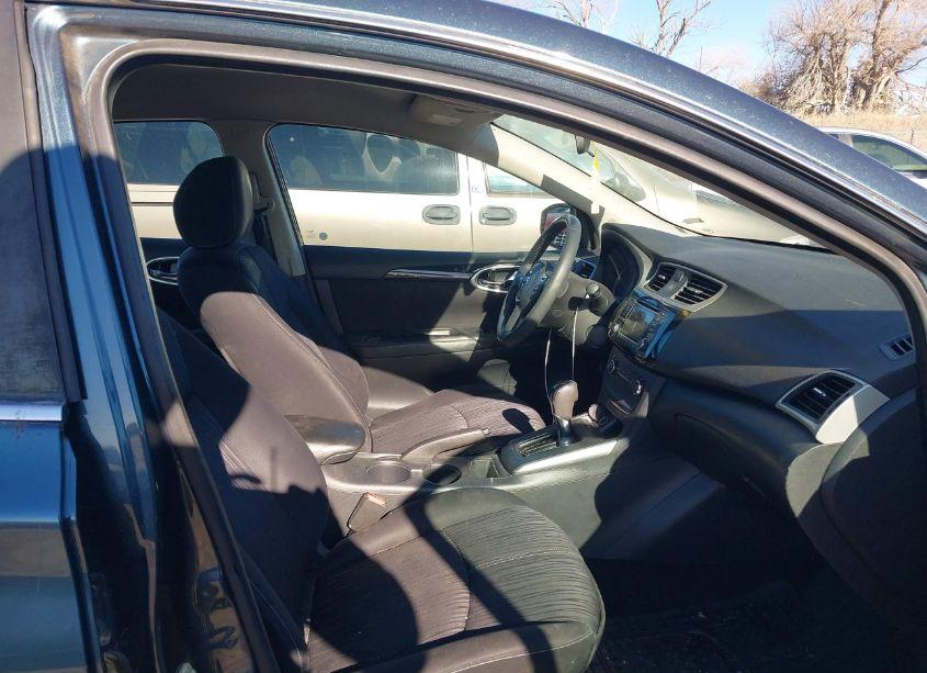 Photo 5 of 2016 Nissan Sentra SV (VIN 3N1AB7AP5GY331128)