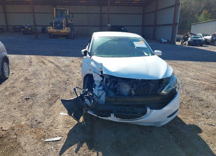 Photo 6 of 2016 Nissan Sentra S (VIN 3N1AB7AP5GY335633)