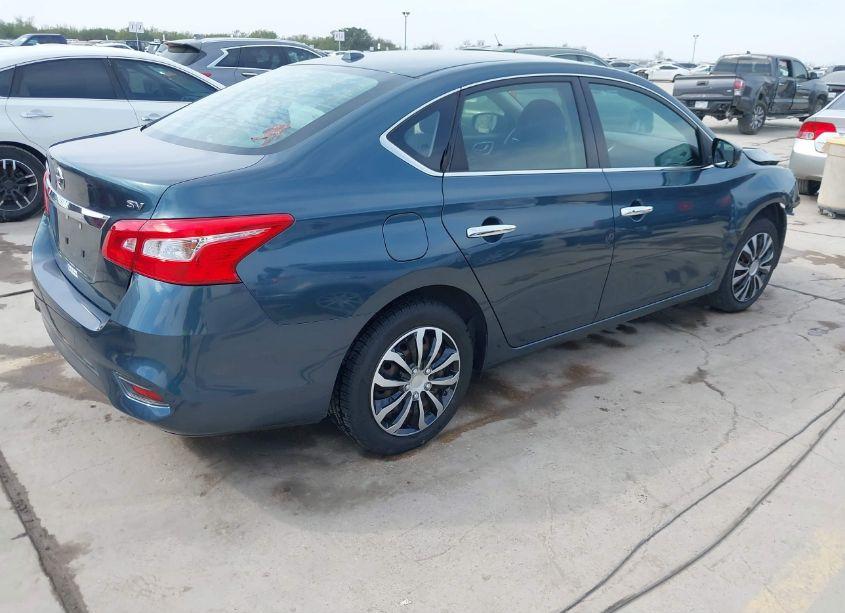Photo 4 of 2016 Nissan Sentra SV (VIN 3N1AB7AP5GY336961)