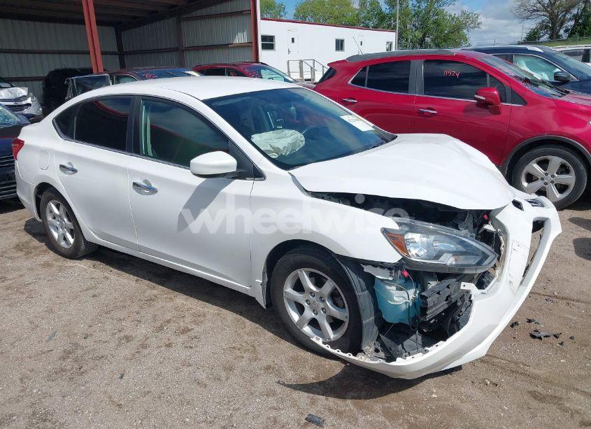 2017 Nissan Sentra SV (VIN 3N1AB7AP5HL642735) main photo