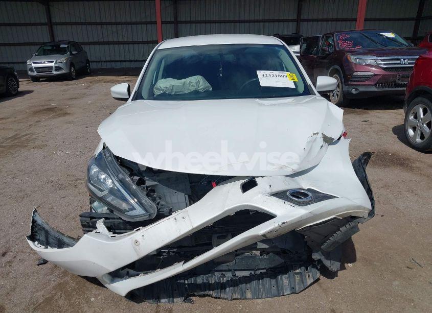 Photo 13 of 2017 Nissan Sentra SV (VIN 3N1AB7AP5HL642735)