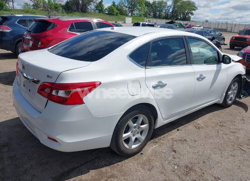 Photo 4 of 2017 Nissan Sentra SV (VIN 3N1AB7AP5HL642735)