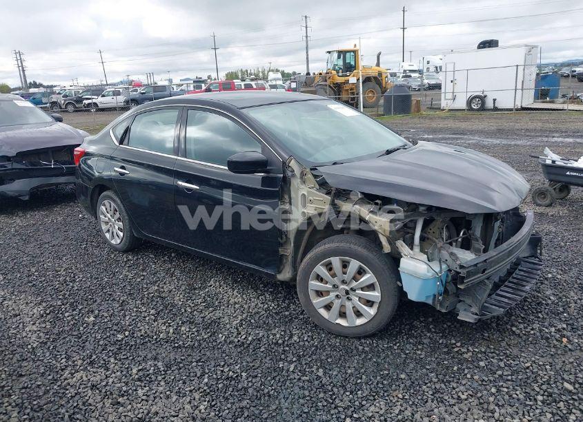 2017 Nissan Sentra SV (VIN 3N1AB7AP5HL673208) main photo