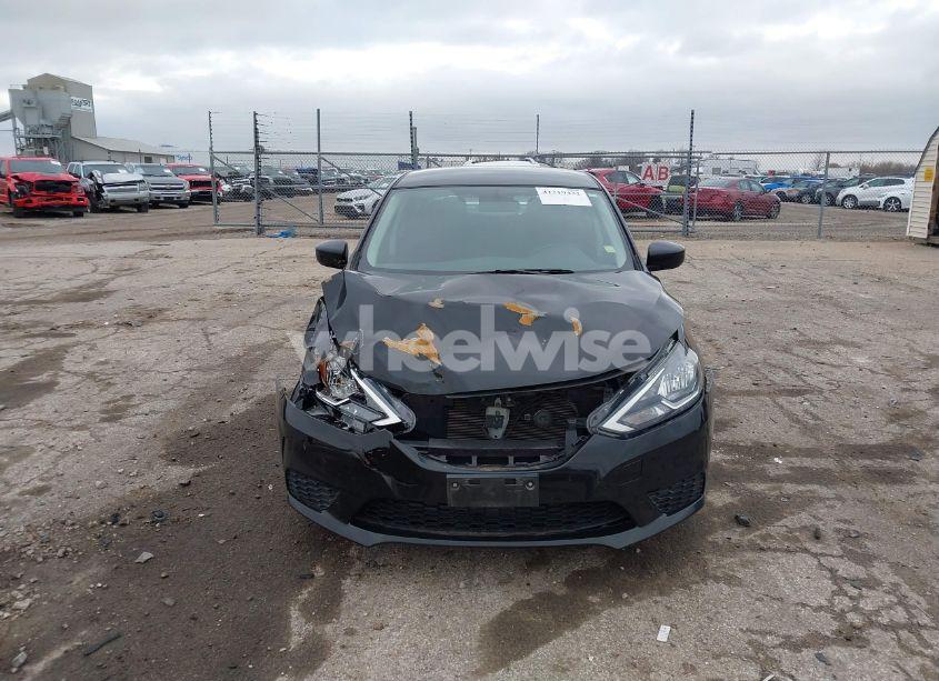 Photo 12 of 2017 Nissan Sentra SV (VIN 3N1AB7AP5HL701752)