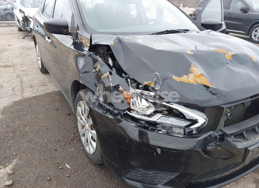 Photo 6 of 2017 Nissan Sentra SV (VIN 3N1AB7AP5HL701752)