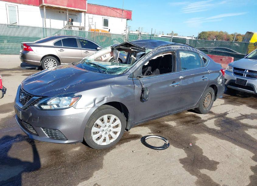 Photo 2 of 2017 Nissan Sentra SV (VIN 3N1AB7AP5HL723329)