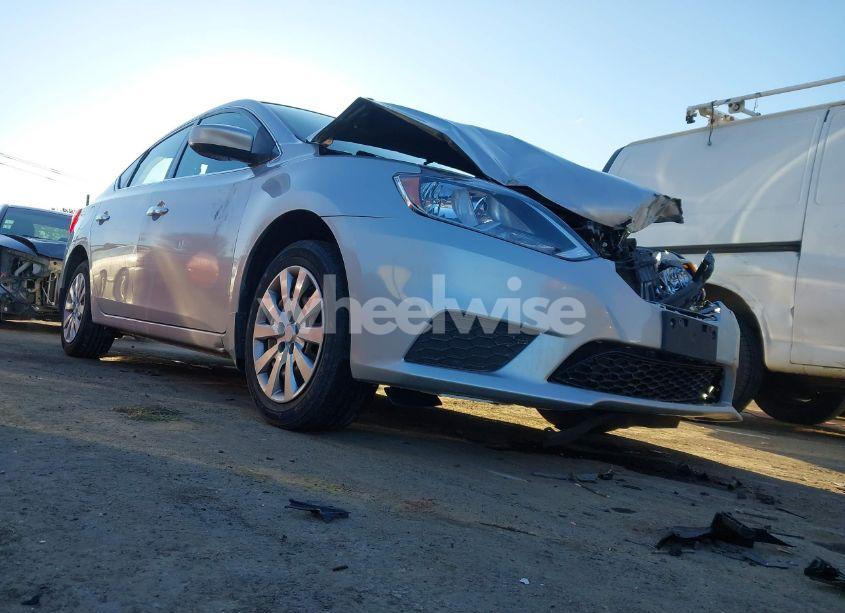 2017 Nissan Sentra S (VIN 3N1AB7AP5HY206437) main photo