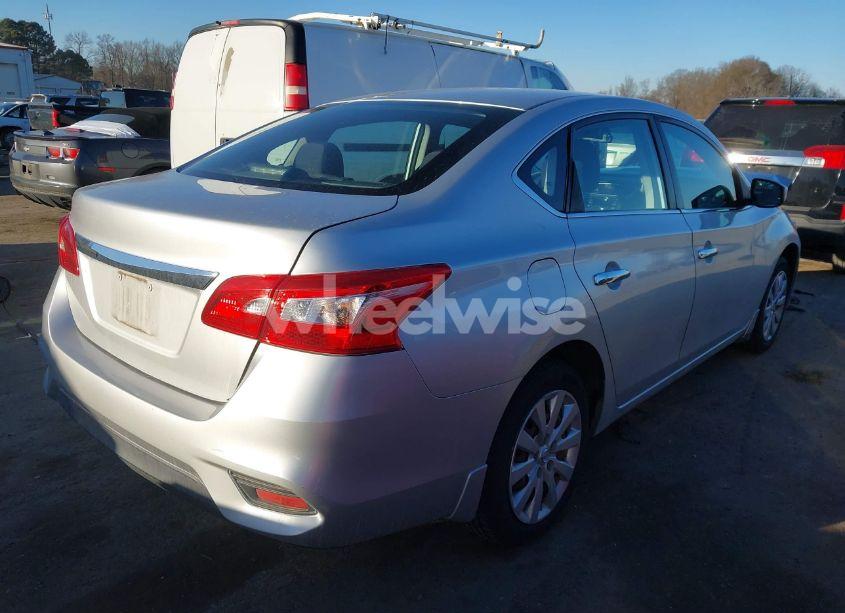 Photo 4 of 2017 Nissan Sentra S (VIN 3N1AB7AP5HY206437)