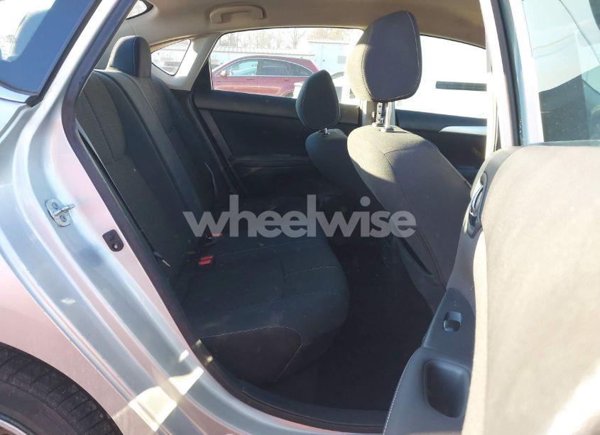 Photo 8 of 2017 Nissan Sentra S (VIN 3N1AB7AP5HY206437)