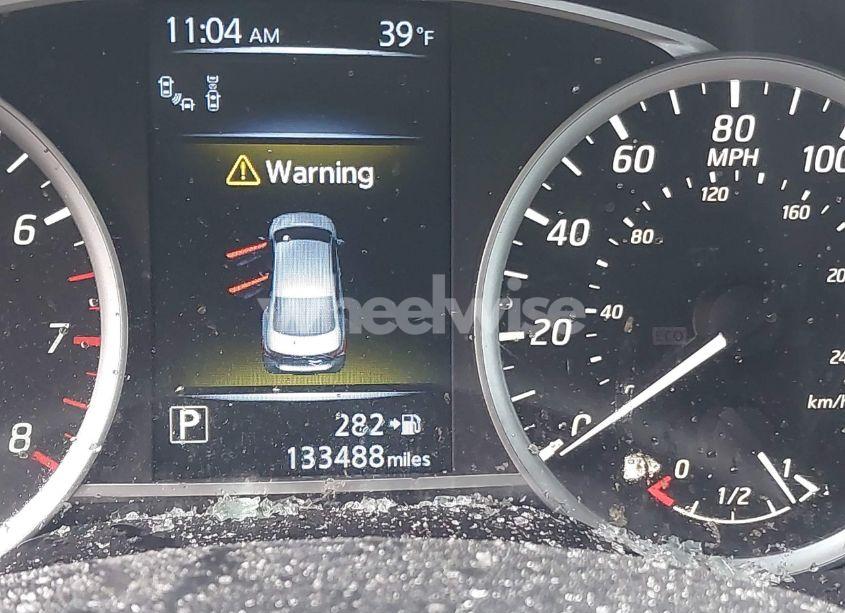 Photo 14 of 2017 Nissan Sentra SL (VIN 3N1AB7AP5HY215381)