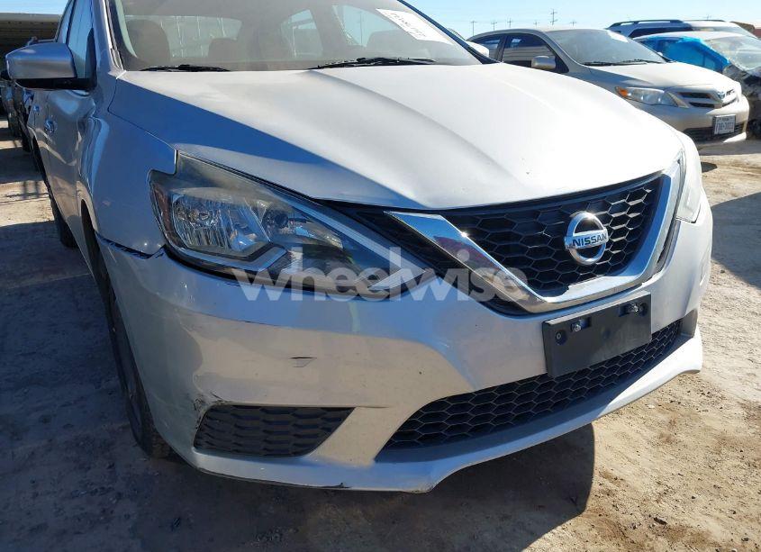 Photo 6 of 2017 Nissan Sentra S (VIN 3N1AB7AP5HY222122)