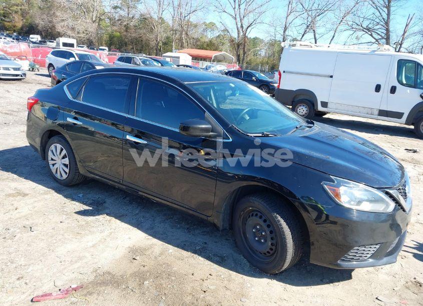 2017 Nissan Sentra S (VIN 3N1AB7AP5HY222993) main photo