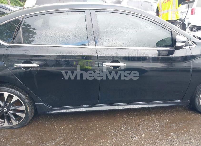 Photo 13 of 2017 Nissan Sentra SR (VIN 3N1AB7AP5HY234514)