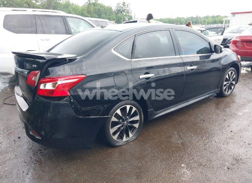 Photo 4 of 2017 Nissan Sentra SR (VIN 3N1AB7AP5HY234514)