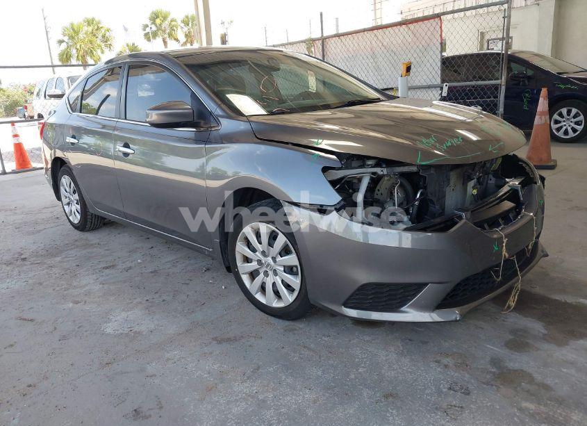 2017 Nissan Sentra SV (VIN 3N1AB7AP5HY243973) main photo