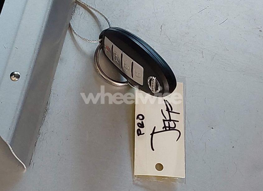 Photo 11 of 2017 Nissan Sentra SV (VIN 3N1AB7AP5HY243973)