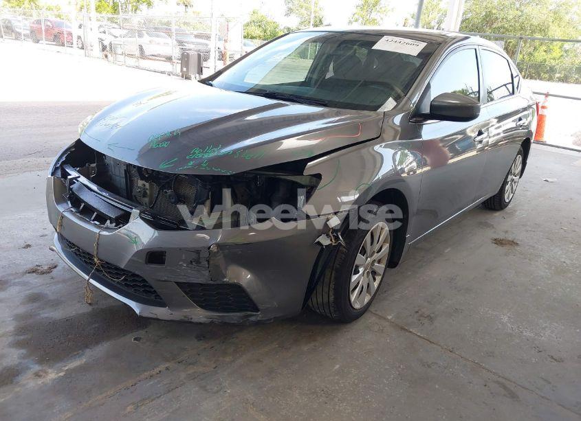 Photo 2 of 2017 Nissan Sentra SV (VIN 3N1AB7AP5HY243973)