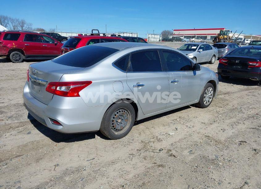 Photo 4 of 2017 Nissan Sentra S (VIN 3N1AB7AP5HY244556)