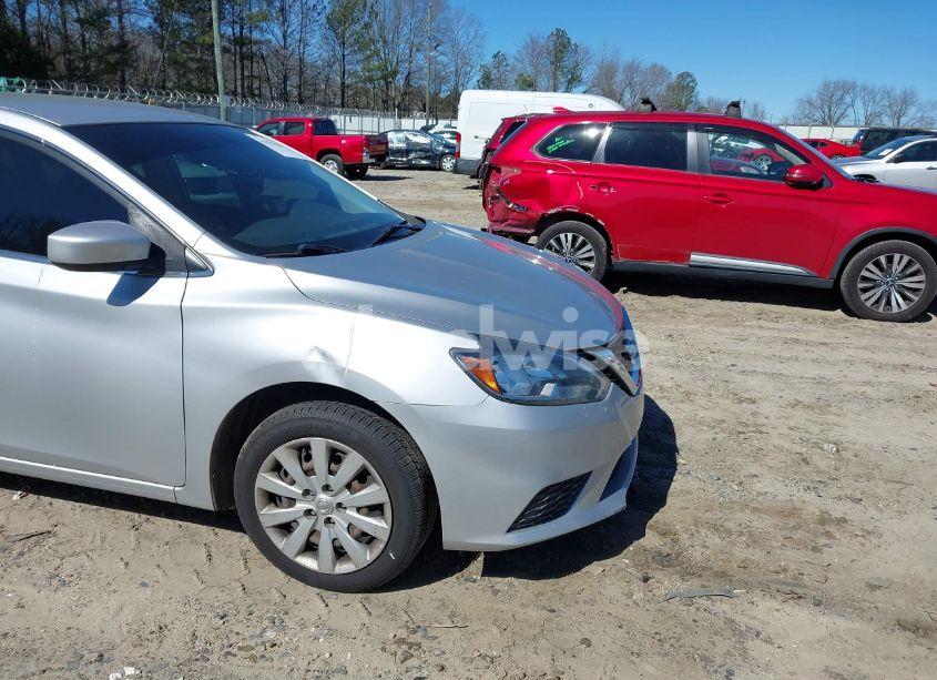 Photo 6 of 2017 Nissan Sentra S (VIN 3N1AB7AP5HY244556)