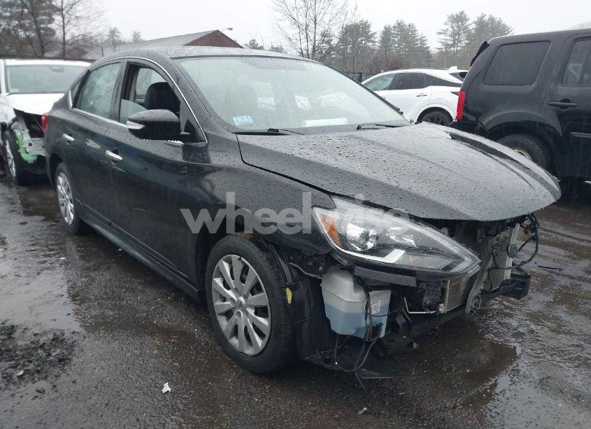 2017 Nissan Sentra SR (VIN 3N1AB7AP5HY251569) main photo