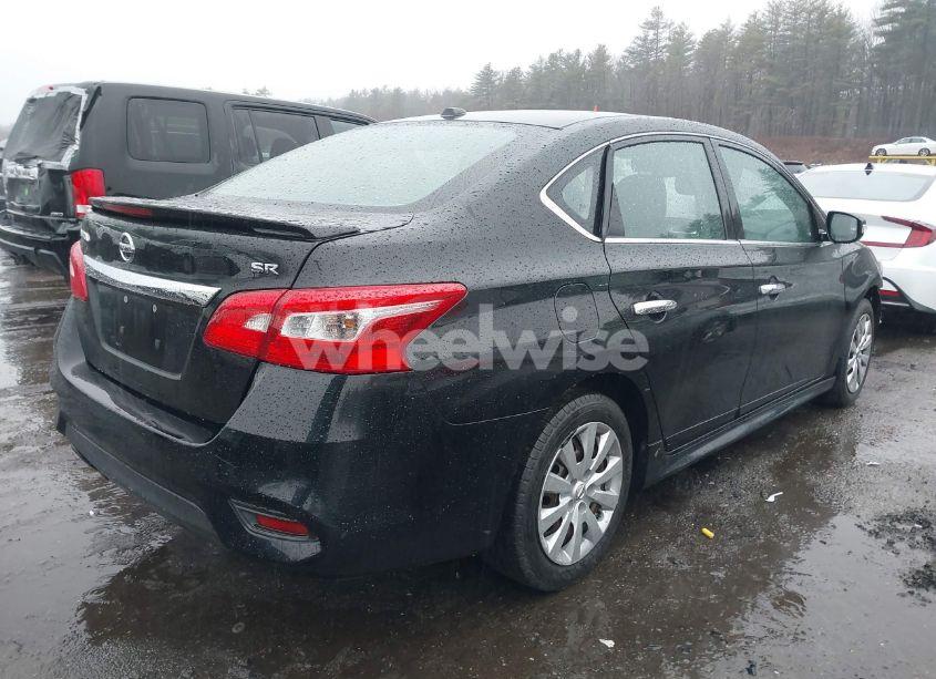 Photo 4 of 2017 Nissan Sentra SR (VIN 3N1AB7AP5HY251569)