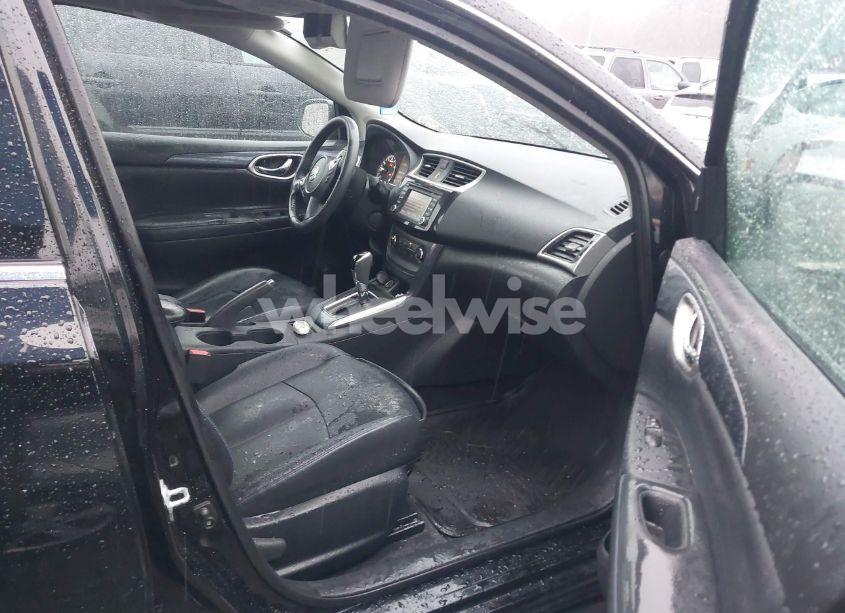 Photo 5 of 2017 Nissan Sentra SR (VIN 3N1AB7AP5HY251569)