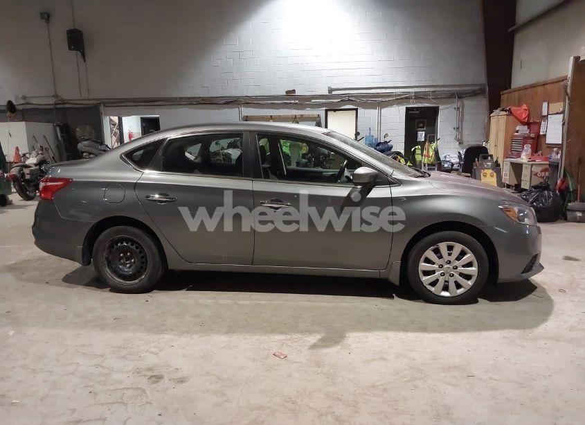 Photo 14 of 2017 Nissan Sentra S (VIN 3N1AB7AP5HY271062)