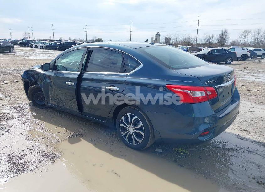 Photo 3 of 2017 Nissan Sentra SV (VIN 3N1AB7AP5HY276164)