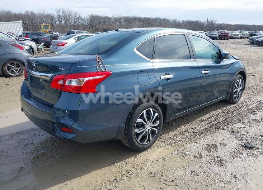 Photo 4 of 2017 Nissan Sentra SV (VIN 3N1AB7AP5HY276164)
