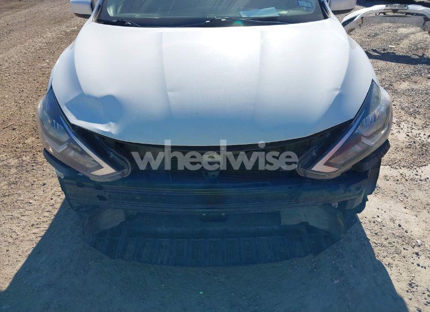 Photo 6 of 2017 Nissan Sentra S (VIN 3N1AB7AP5HY278058)