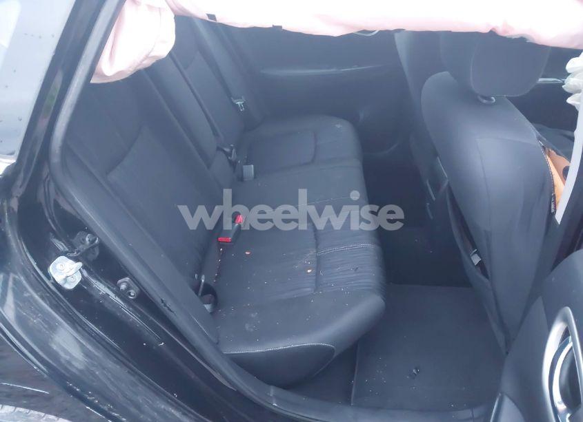 Photo 8 of 2017 Nissan Sentra SV (VIN 3N1AB7AP5HY291571)