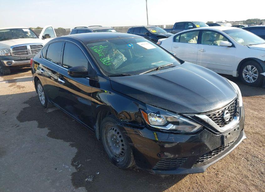 2017 Nissan Sentra S (VIN 3N1AB7AP5HY304772) main photo