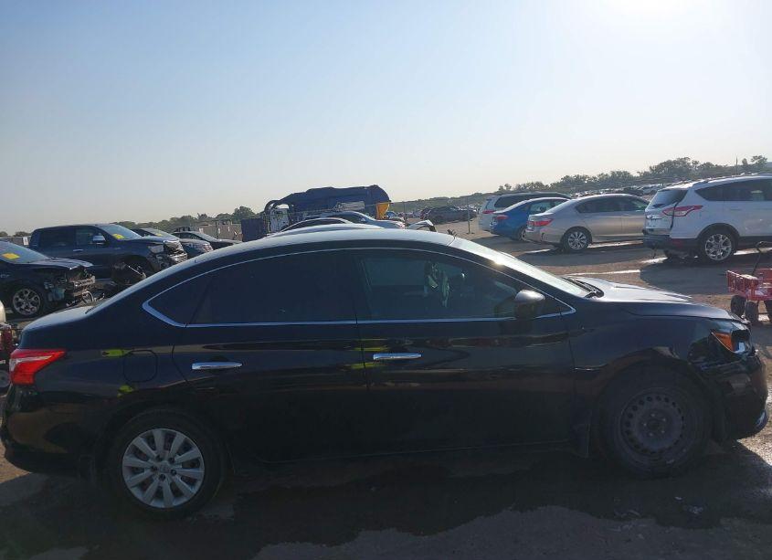 Photo 13 of 2017 Nissan Sentra S (VIN 3N1AB7AP5HY304772)