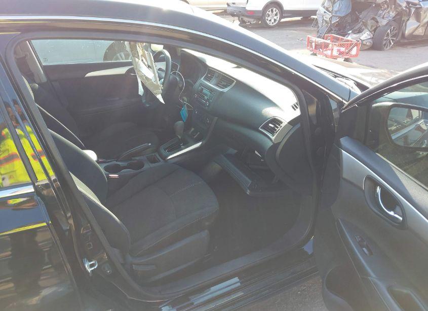 Photo 5 of 2017 Nissan Sentra S (VIN 3N1AB7AP5HY304772)