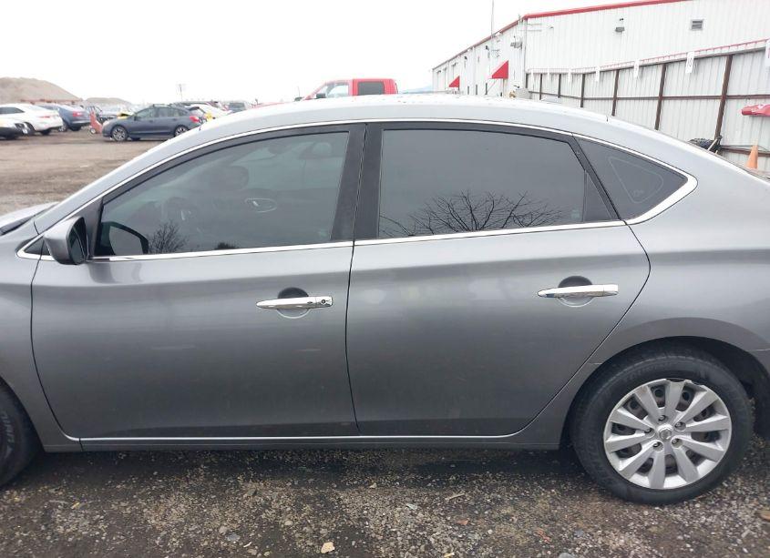 Photo 14 of 2017 Nissan Sentra SV (VIN 3N1AB7AP5HY308949)