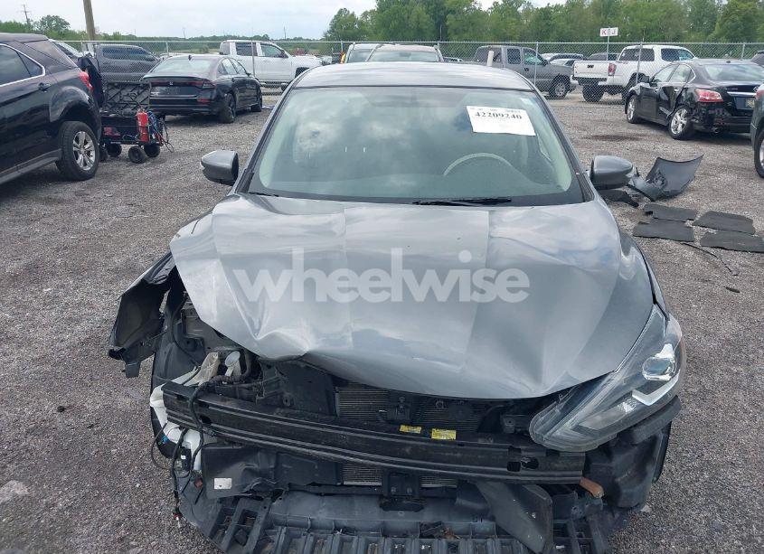 Photo 12 of 2017 Nissan Sentra SR (VIN 3N1AB7AP5HY319921)