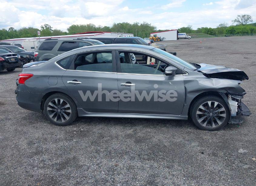 Photo 13 of 2017 Nissan Sentra SR (VIN 3N1AB7AP5HY319921)