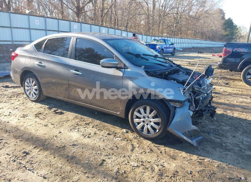 2017 Nissan Sentra S (VIN 3N1AB7AP5HY329039) main photo