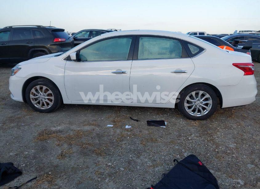 Photo 14 of 2017 Nissan Sentra SV (VIN 3N1AB7AP5HY329669)